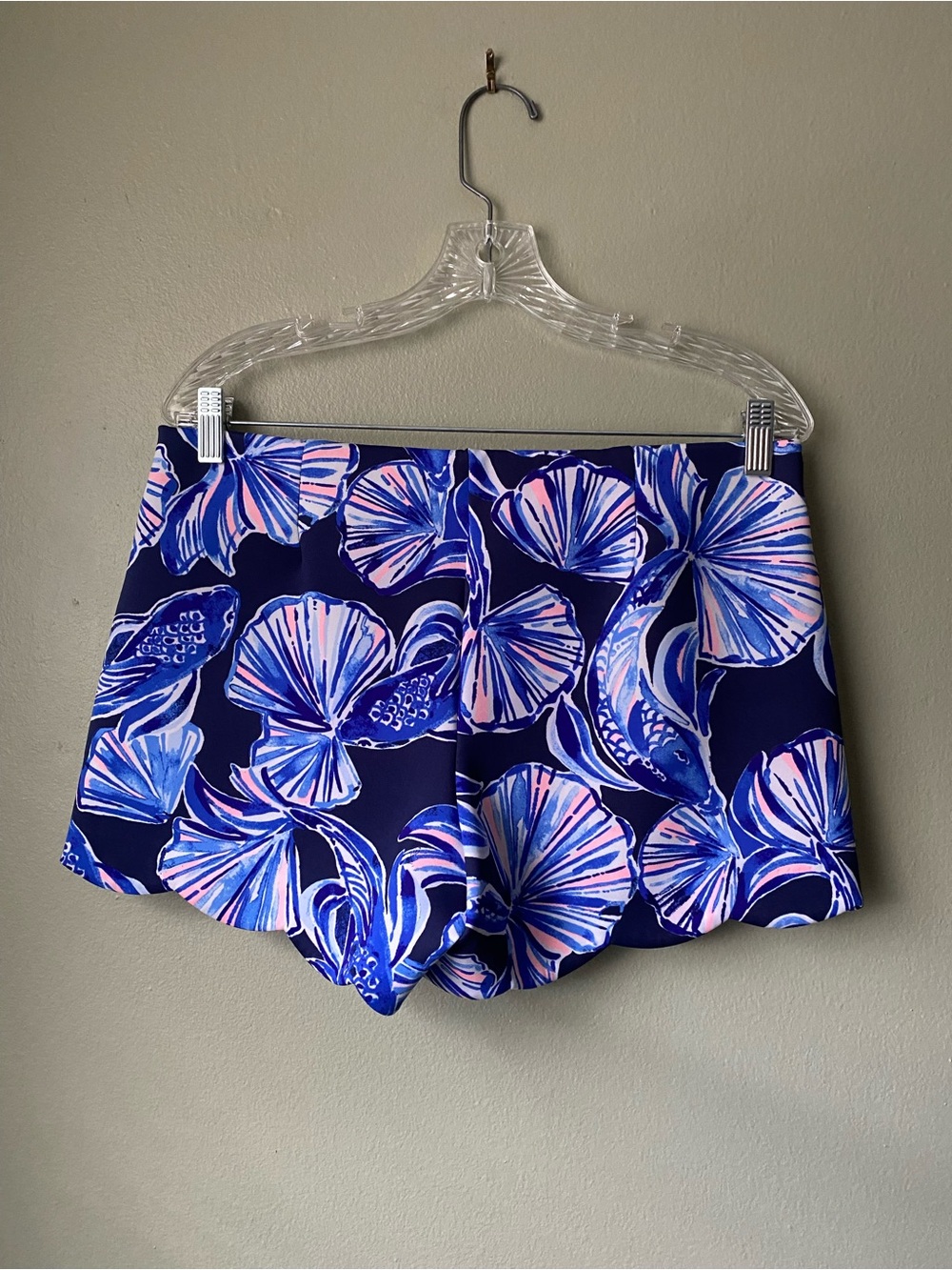 Lilly Pulitzer Navy Floral Scallop Hem Shorts with Pink Accents - Picture 3 of 3